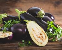 "Vous allez voir que le goût va être 10 fois meilleur" : voici 3 astuces infaillibles pour retirer l’amertume des aubergines !