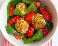 Acidulée et sucrée-salée, cette salade pleine de fraîcheur en surprendra plus d'un!!