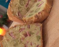 Un cake jambon olives, parfait pour vos apéritifs surtout avec cette recette inratable.