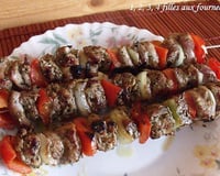 Brochettes d'agneau marinées