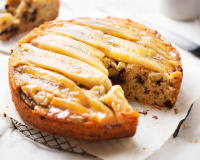 Des bananes caramélisées et une texture ultra-fondante : il se pourrait bien qu’on ait trouvé la meilleure recette de banana bread