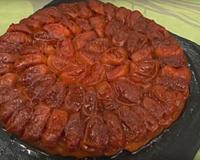 Quand arrive la saison des abricots, sautez sur l'occasion pour préparer une tarte tatin aux abricots. A servir avec une boule de glace à la vanille ou…