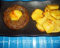 Eplucher et faites revenir les rutabaga.