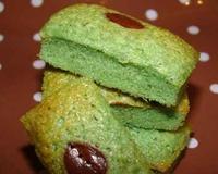 De délicieux petits gâteaux moelleux à déguster avec le café .......sans modération.