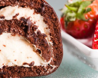 Bûche de Noël aux fraises