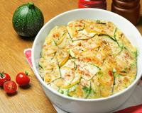 Un gratiné de courgettes à la mayonnaise très gourmand pour accompagner vos viandes et poissons.