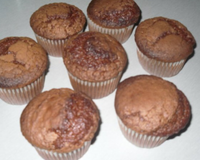Un délicieux gâteau au chocolat très moelleux!