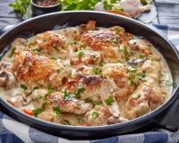 “Un régal” : notre recette de poulet mijoté au parmesan va vous accompagner tout l’hiver !