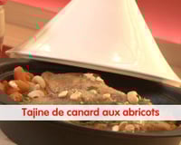 Tajine de cuisses de canard aux abricots
