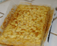 Un gâteau déliceusement fondant et magique : les pommes remontent à la surface et caramélisent pendant la cuisson !
