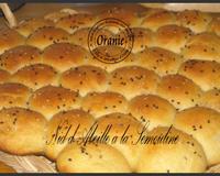 Un pain à la semoule pour accompagner les soupes de la période ramadanesque!
