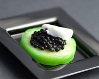 Pommes de terre à l'avruga, chantilly à la ciboulette