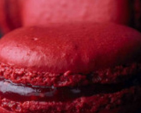 Une recette simple et rapide à faire de délicieux macarons à la framboise