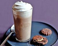 Recette de chocolat liégeois à base de Cacolac®.