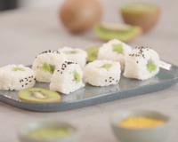 Une version sucrée des makis pour un dessert moelleux, frais et original. 