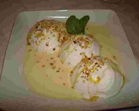 Mini îles flottantes à la vanille