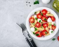 “Je vous promets que vous allez vous régaler” : François-Régis Gaudry partage une recette de salade de pâtes qui va vous accompagner tout l’été !