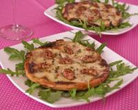 De délicieuses tartelettes sucré-salées à la fois fondantes et croustillantes qui mettent en avant la saveur incomparable du roquefort Papillon.
