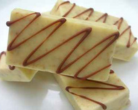 Petites barres de chocolat blanc aux spéculoos