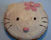 Un délicieux gâteau au yaourt Hello Kitty pour enchanter les enfants !