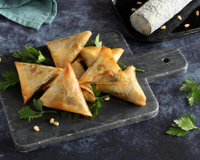 Bricks aux légumes de soleil et Sainte-Maure de Touraine AOP