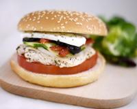 Un burger très gourmand.