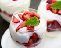 Dessert facile aux fraises et petits suisses