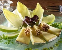 Salade montagnarde à la tomme de savoie