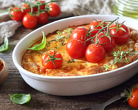 “On innove !” : Laurent Mariotte la classique tomates-mozza dans une version clafoutis