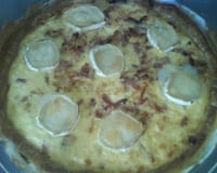 Quiche tomatée aux lardons et fromage de chèvre