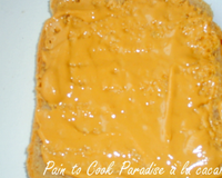 Dissoudre la mélasse dans l'eau chaude et ajouter au mélange sec. Mélanger les ingrédients. Verser le mélange dans un moule à cake. Lever pendant 20 minutes. Cuire au…