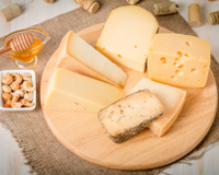 WE LOVE CHEESE : 10 choses à ne surtout pas faire avec le fromage