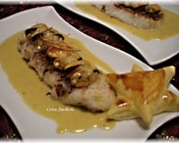 Dos de cabillaud et moules sauce safranée étoilée