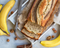 “J'ai essayé plusieurs recettes de banana bread et pour moi celle-ci est la meilleure” : notre recette notée 4.9/5 par nos lecteurs vous garantit de vous régaler !
