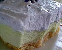 Bavarois à l'avocat et à la violette