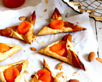 Triangles feuilletés amandes-abricots