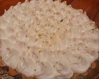 Tarte au citron jaune et vert meringuée