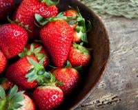 Vos fraises sont trop mûres ? Voici 5 idées pour les utiliser quand même