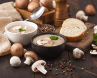 “Très facile et toujours réussi” : ce velouté de champignons noté 5/5 par nos lecteurs est un délice, voici la recette !