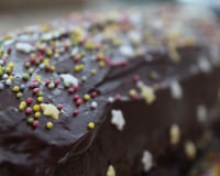 Bûche traditionnelle au chocolat et à l'orange