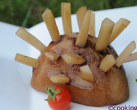 Recette simple mais ludique qui peut être servie en entrée ou entre la poire et le fromage.
