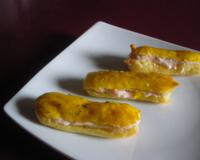 Que diriez vous de changer et de proposer en amuses bouches des mini éclairs salés garnis de saumon fumé et d'une mousse crémeuse, légère…