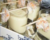 Pour un apéro à la paille rafraichissant et exotique, à présenter en verrines
