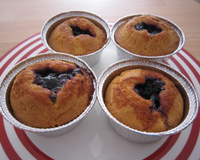 Muffins mûres et liqueur de rose