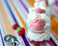 Vacherin facile aux fruits frais