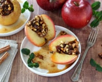 Pommes au four farcies aux fruits secs