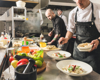 2 étoiles Michelin et menu à 540€ : ce restaurant épinglé pour son hygiène, le chef s'explique