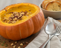 Soupe de potimarron dans le potimarron