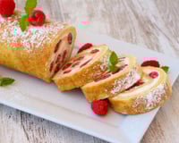 Cyril Lignac révèle son gâteau roulé aux framboises express (15 minutes seulement)