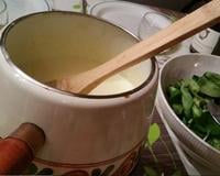 Recette de la fondue Normande, à déguster en automne ou en hiver.